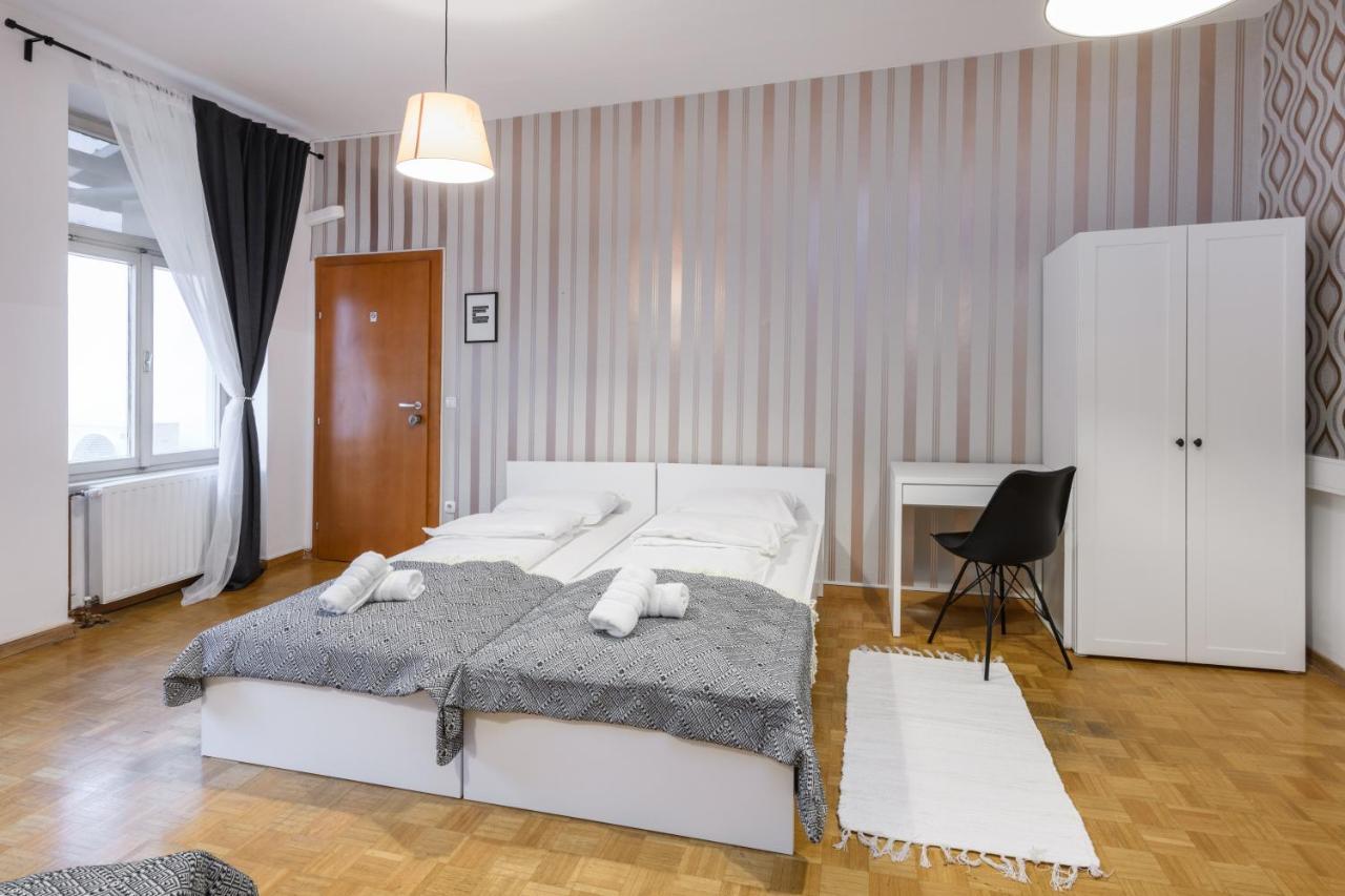 Hostel Royal Rooms***